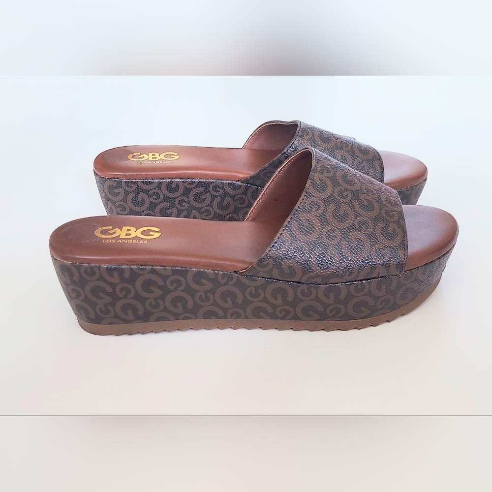 GBG Los Angeles Platform Logo Slide Sandals Shoes Size Womens 6.5 - Picture 5 of 7